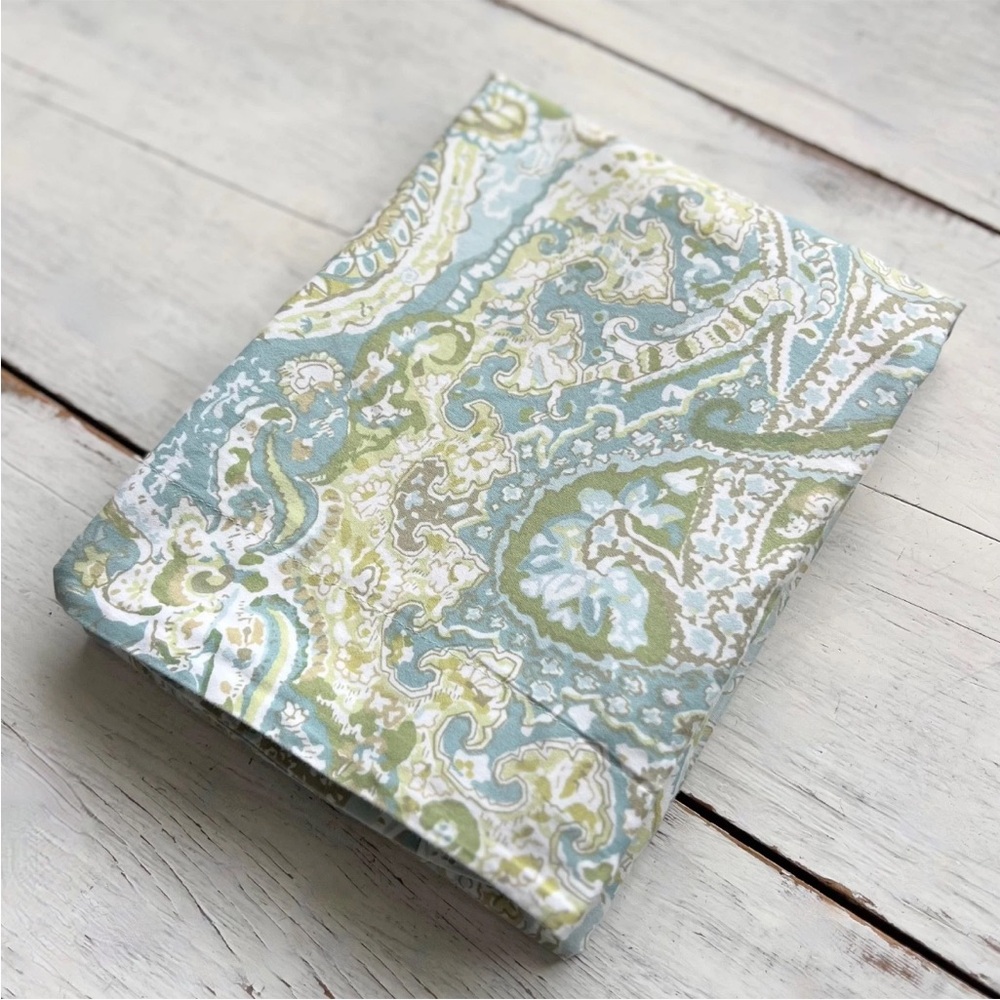1 Pottery Barn Paisley EURO Pillow Sham Sienna Blue/Green 26” Pattern Cotton HTF - Picture 4 of 7